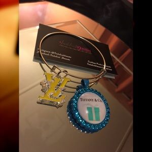 TiffCo Bangle